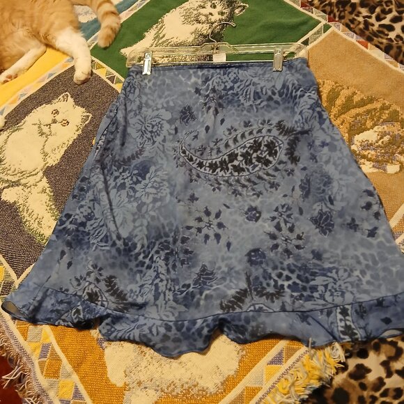 Aqua Blues Medium Women's Blue Swirl Skirt - Picture 1 of 13